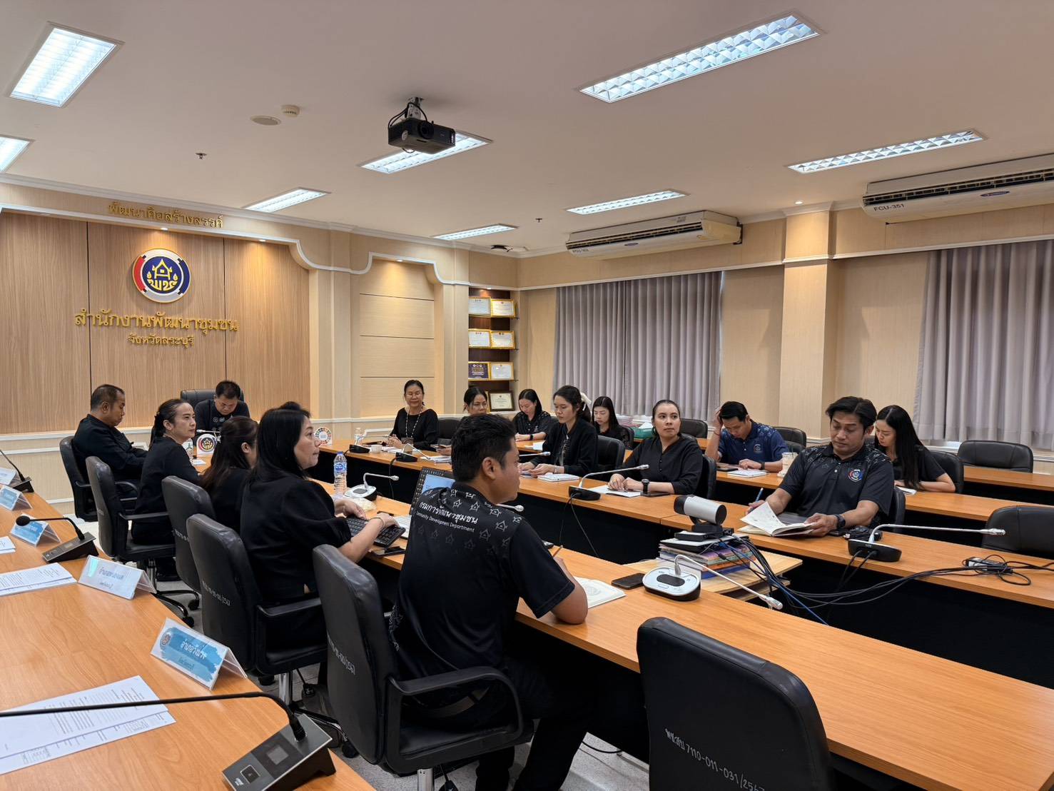 พช.สระบุรี ร่วมประชุมกรมการพัฒนาชุมชน ครั้งที่ 3/2569 ผ่านระบบวีดิทัศน์ทางไกล ขับเคลื่อนนโยบายยกระดับคุณภาพชีวิตประชาชน