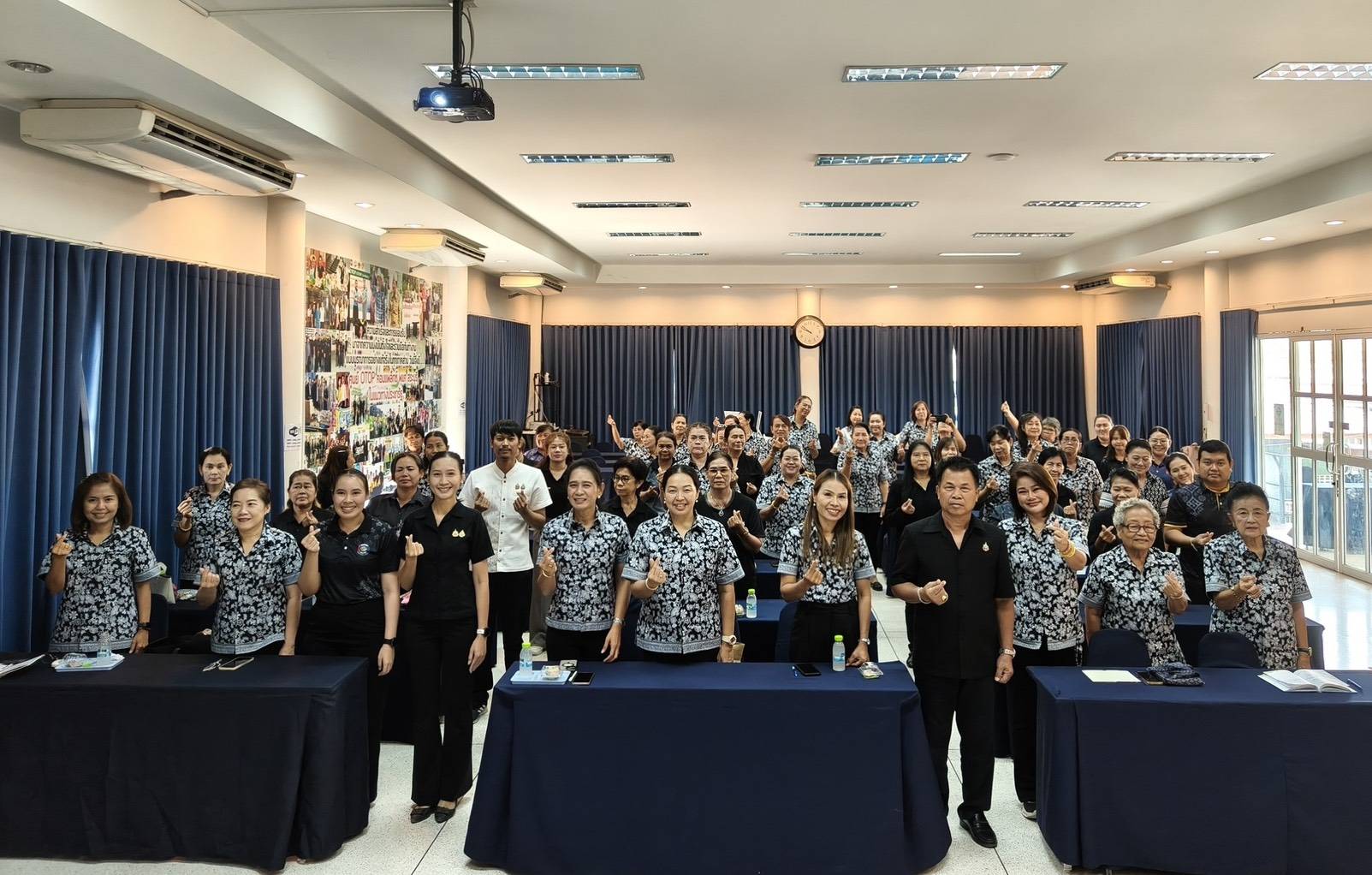 พช.สระบุรี ผนึกกำลังองค์กรสตรี เดินหน้าจัดโครงการสตรีสระบุรี รวมพลังชุมชน เติมสุขทั่วไทย น้อมใจภักดิ์สมเด็จพระพันปีหลวง เนื่องในวันสตรีสากล ประจำปี 2569